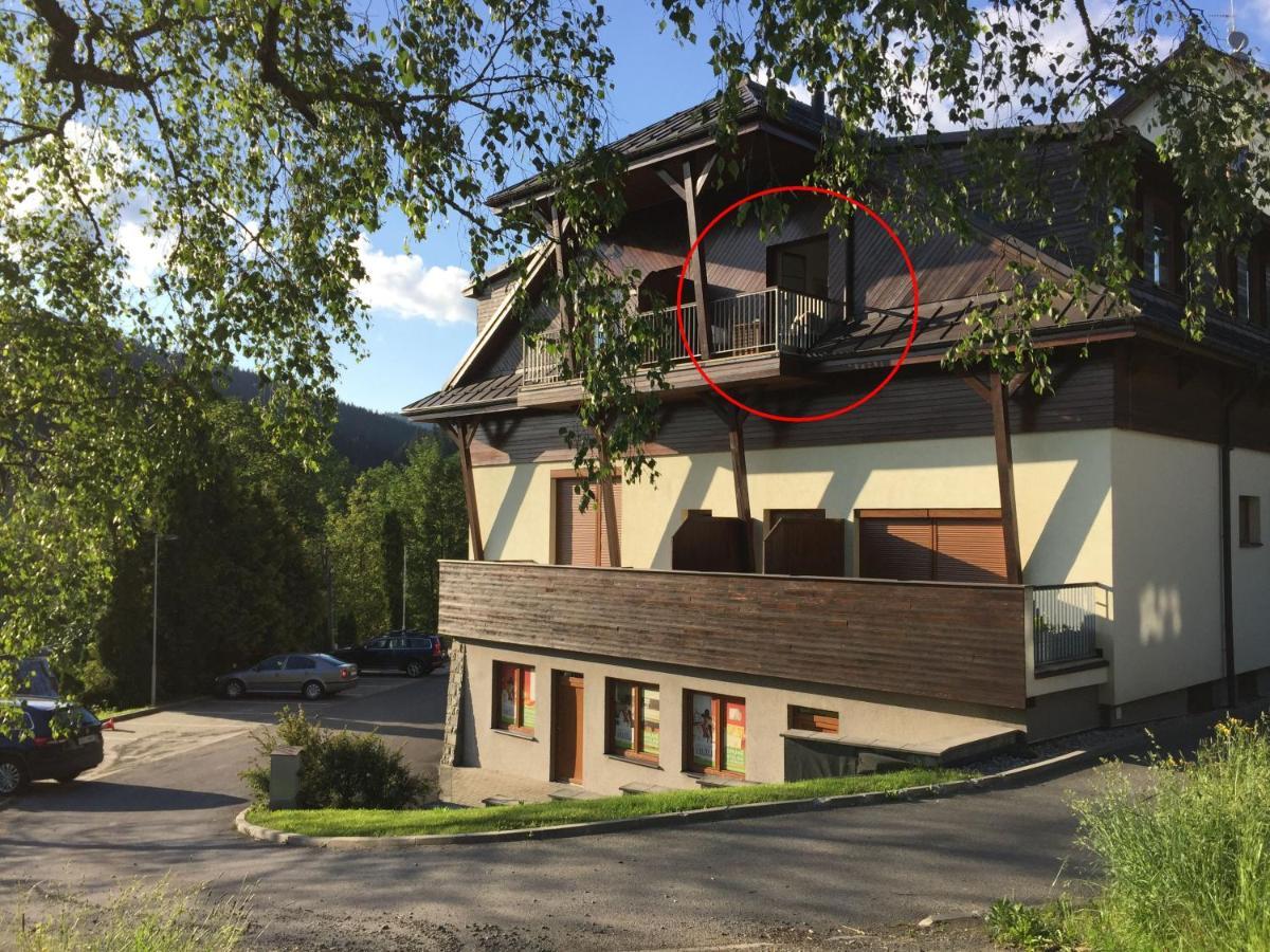Apartman U sjezdovky Velké Karlovice Exteriér fotografie